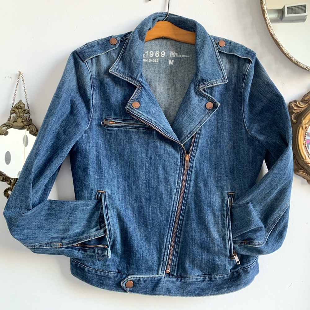 Gap Jean Jacket Size M - Picture 8 of 8